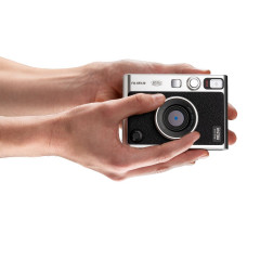 FUJIFILM INSTAX Mini Evo – фотоаппарат мгновенной печати и фотопринтер, гибридная камера
