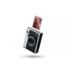FUJIFILM INSTAX Mini Evo – фотоаппарат мгновенной печати и фотопринтер, гибридная камера